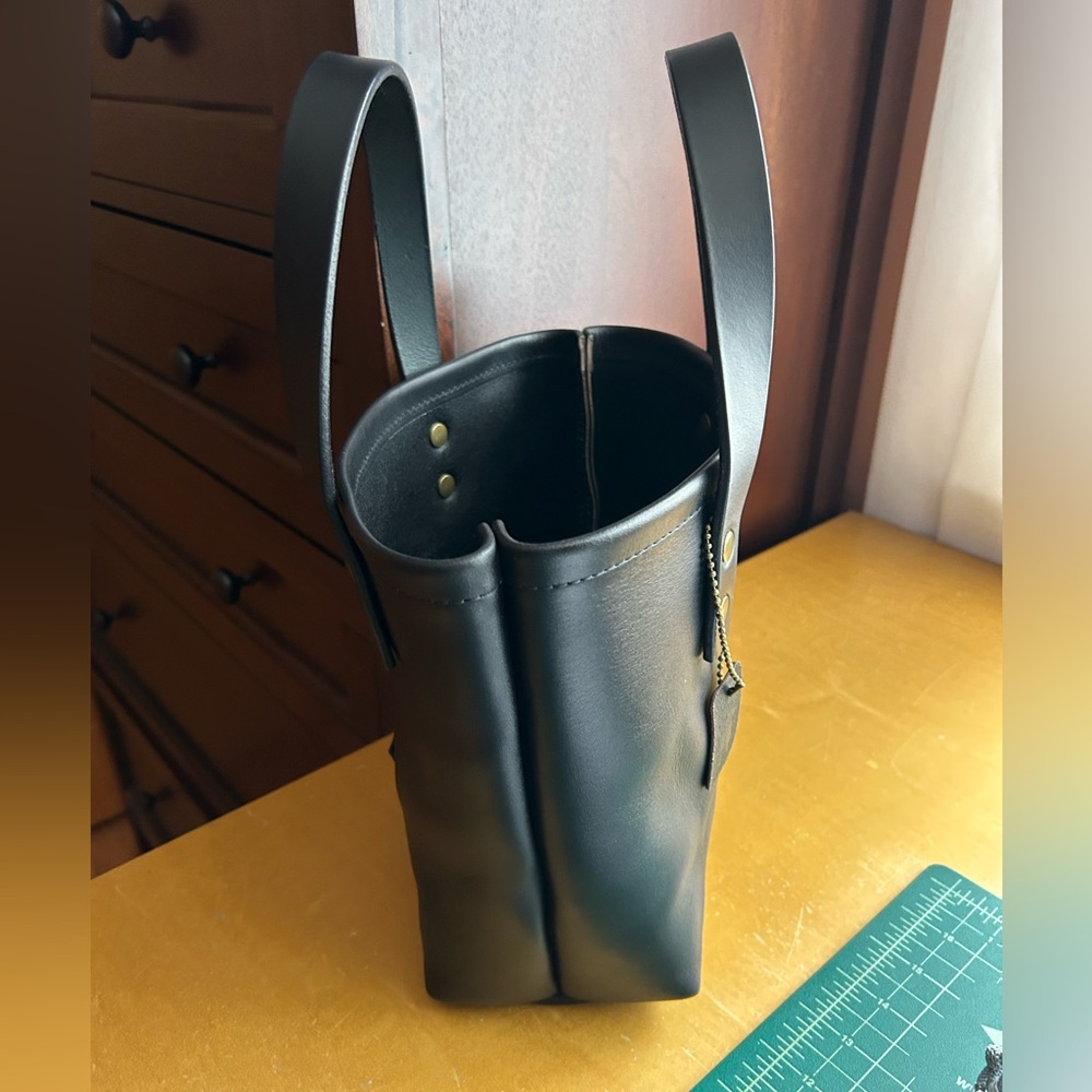 The Modern Inkwell Vegetable Tanned Leather Tote - Picture 4 of 9